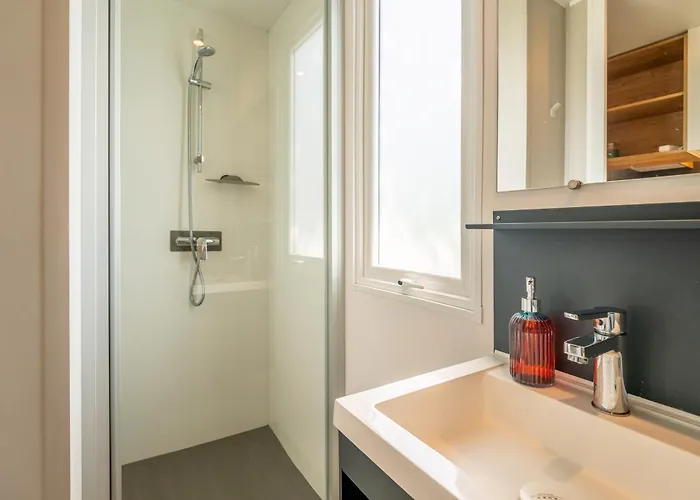 Cocon Marin Dans 5 Etoiles Vendres